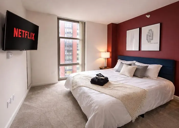 Modern 2br Skyline - 5 Min To Grant Park * Chicago