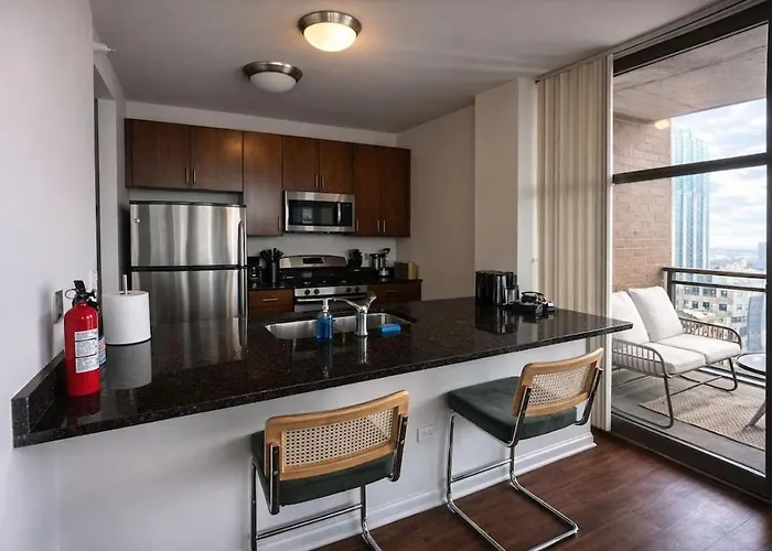 Modern 2br Skyline - 5 Min To Grant Park Apartamento
